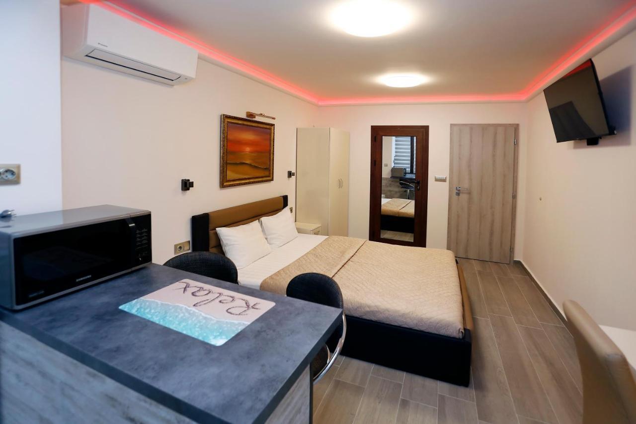 Deluxe 2 Studios City Center Burgas Екстер'єр фото