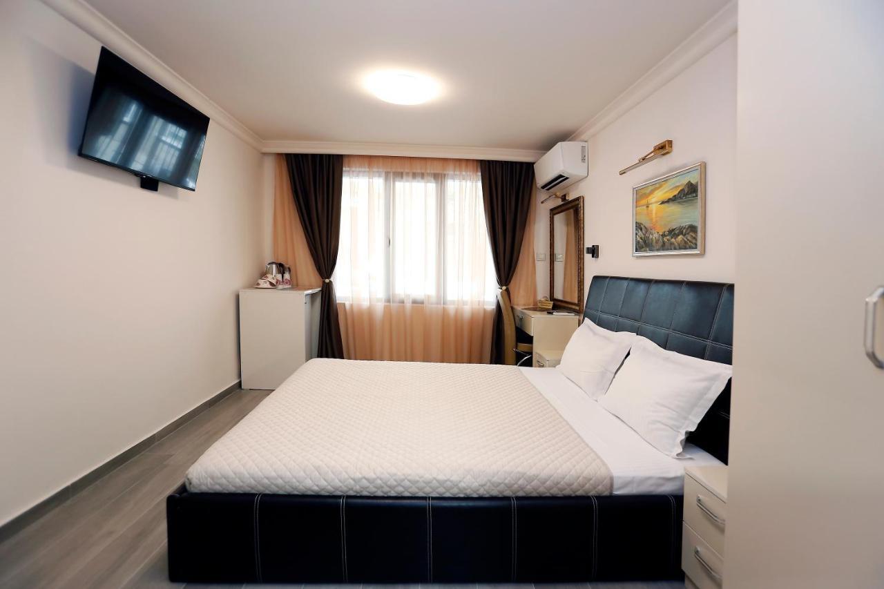 Deluxe 2 Studios City Center Burgas Екстер'єр фото